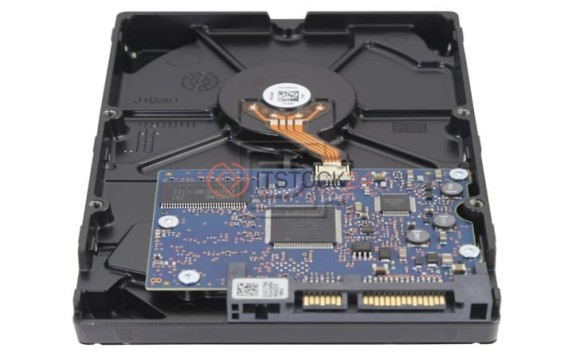 Жесткий диск Hitachi 0F10381 500Gb  SATAII 3,5" HDD