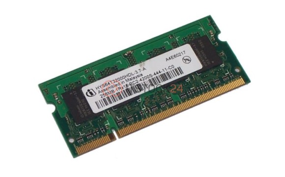 Оперативная память Infineon HYS64T32000HDL-3.7-A DDRII 256Mb