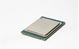 Процессор QZ0Z Intel 2333Mhz Процессор QZ0Z Intel 2333Mhz